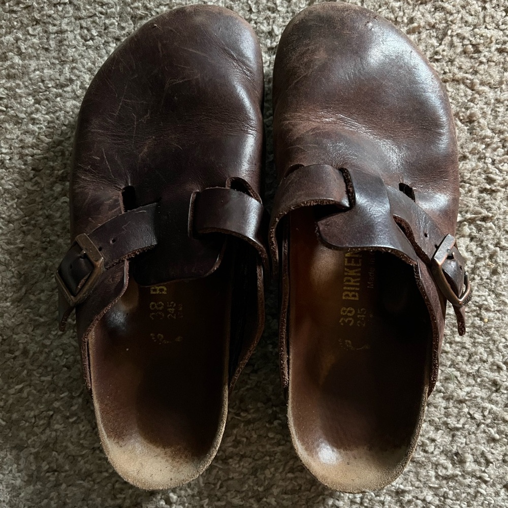 Birkenstock Boston Dark Brown Oiled Leather Slide on Mule Size 38 US 7, 7.5, 8